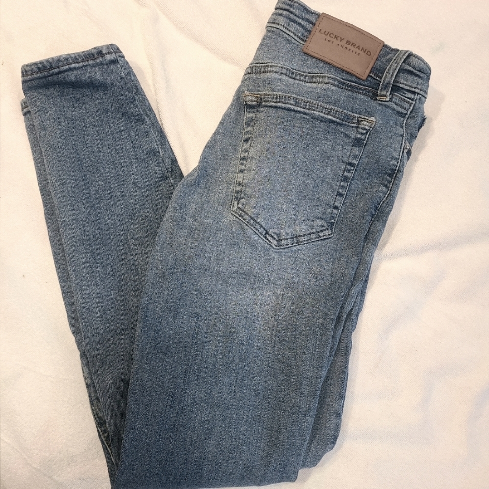 Luck Brand sz 4